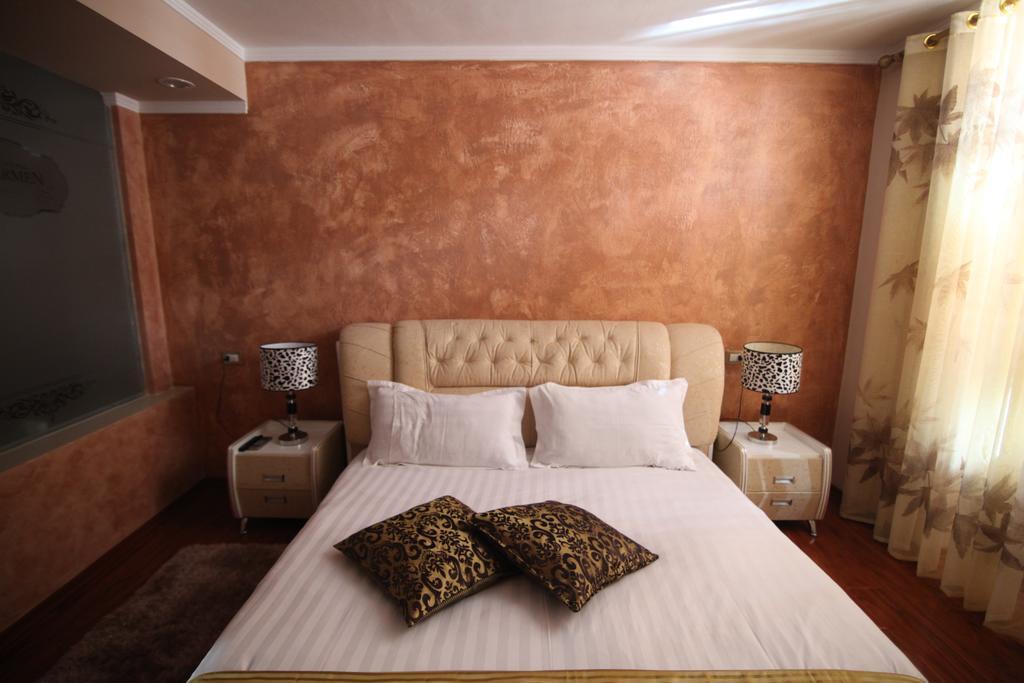Carmen Hotel