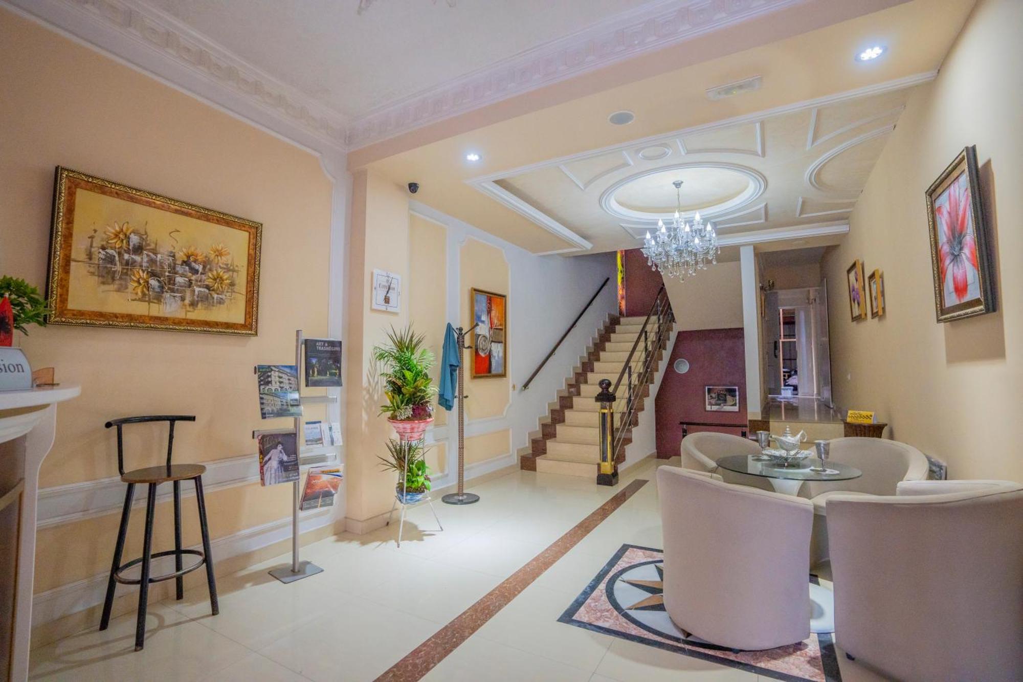 Hotel Carmen Shkodër