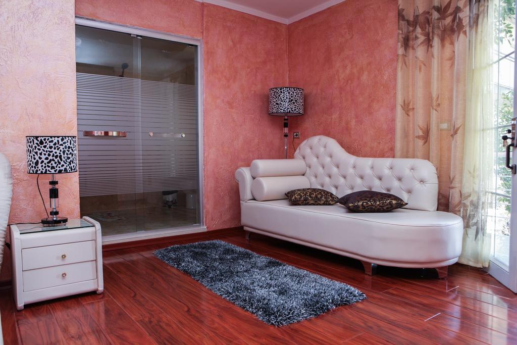 Carmen Hotel